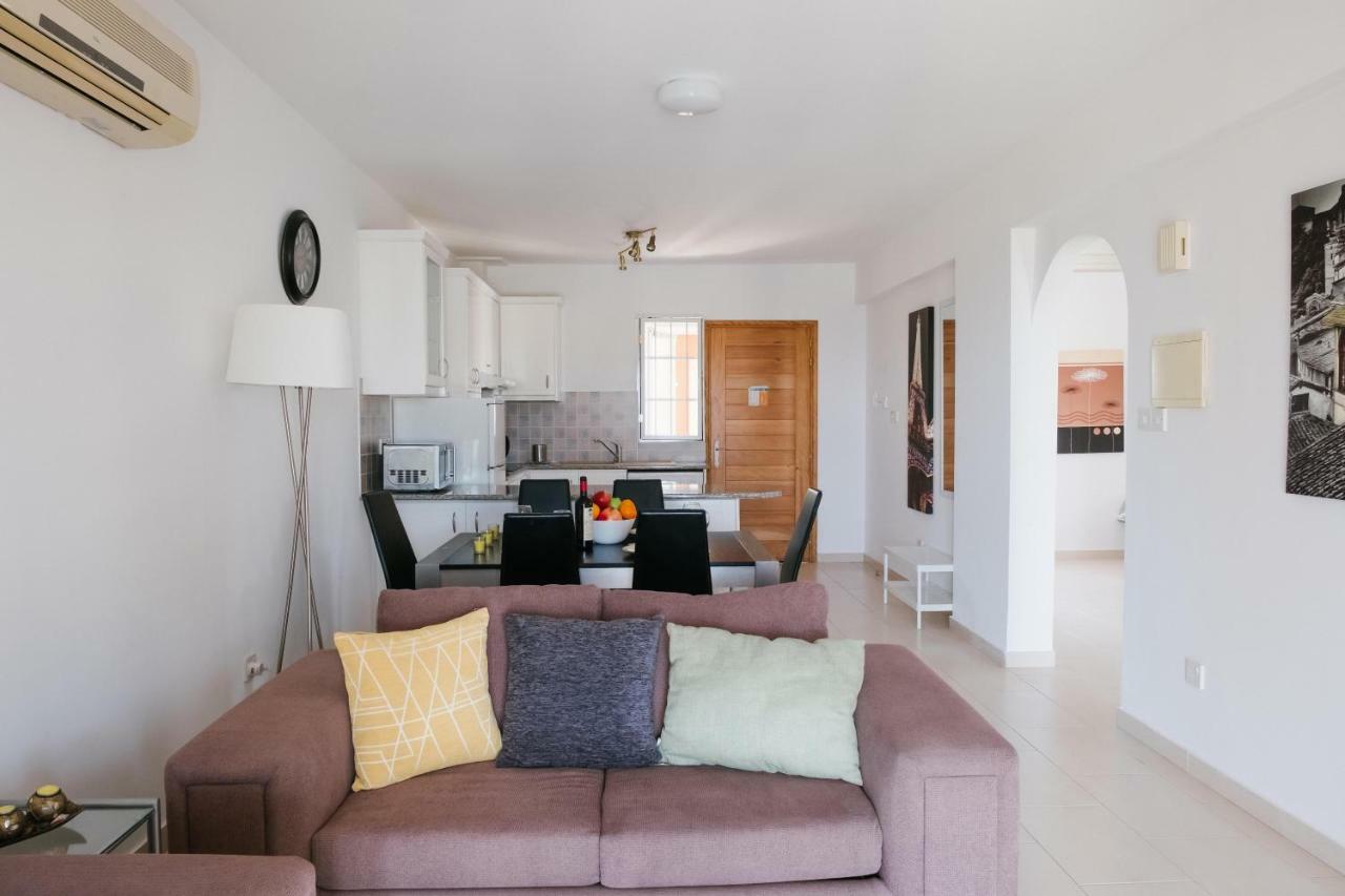 Appartement Kings Sunset 2 Bedroom Sea View Flat In