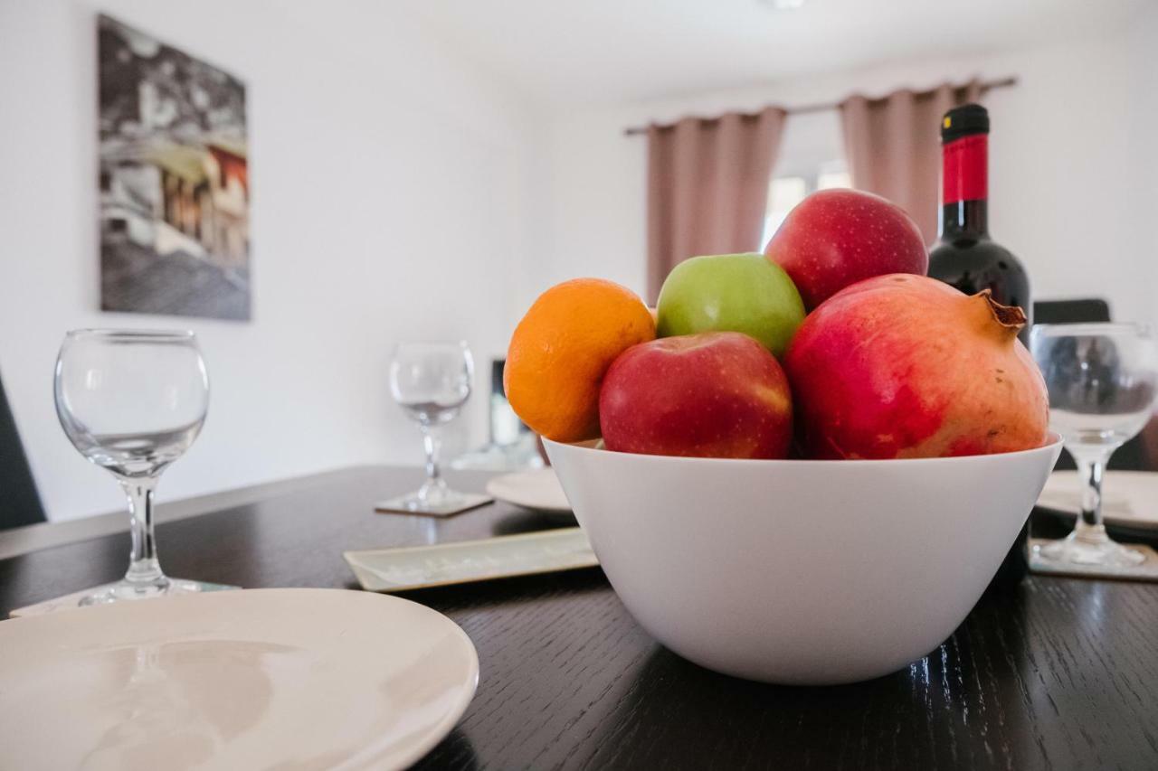 Kings Sunset 2 Bedroom Sea View Flat In Appartement Paphos
